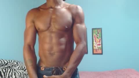 Miltonn online show from November 13, 7:51 pm