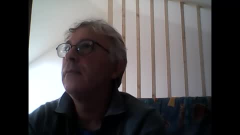 Snapshot of milu72 chatting on December 14, 12:55 pm milu72 online show from December 14, 12:55 pm