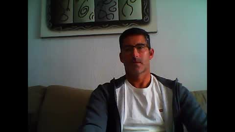 Snapshot of mindthestep chatting on March 1, 11:06 am MIND online show from March 1, 11:06 am
