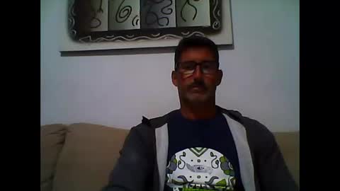 Snapshot of mindthestep chatting on February 16, 7:27 pm MIND online show from February 16, 7:27 pm