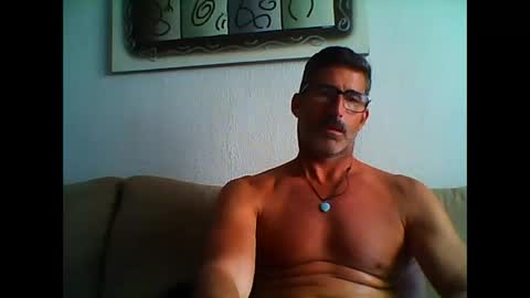 Snapshot of mindthestep chatting on February 21, 2:16 pm MIND online show from February 21, 2:16 pm
