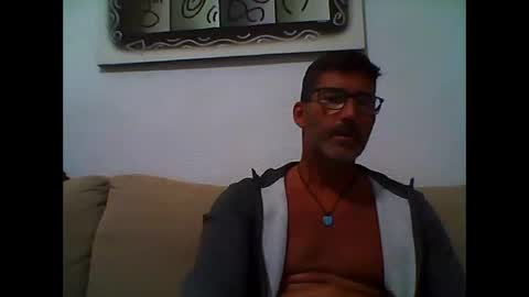Snapshot of mindthestep chatting on February 15, 12:27 am MIND online show from February 15, 12:27 am