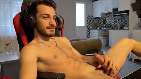    online show from February 28, 11:42 am