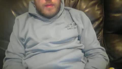 Minnesota Guy online show from February 15, 1:00 am