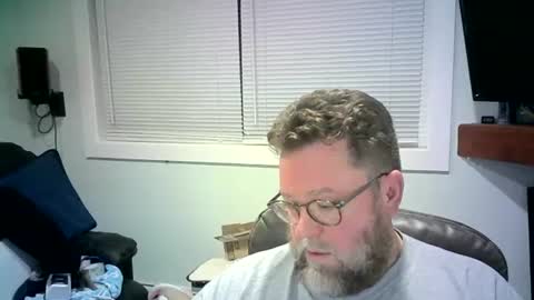 Mr. Happy online show from March 7, 7:08 am