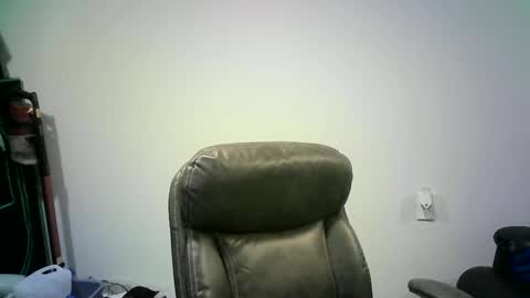 Mr. Happy online show from September 23, 5:29 am