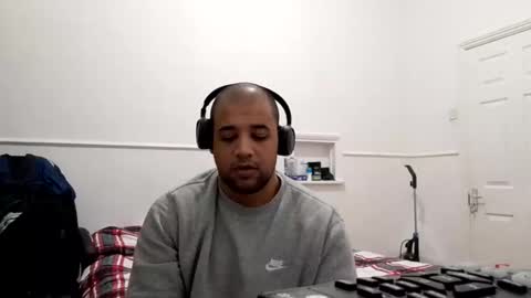 Hornymixracebritguy online show from December 3, 3:18 am