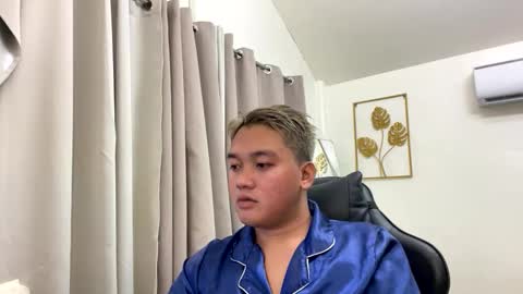 Michole Jay online show from January 8, 12:21 pm