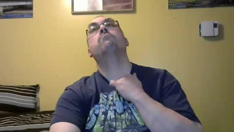 mark online show from April 11, 5:03 am