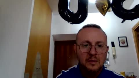 modesto1969 online show from October 25, 11:34 am