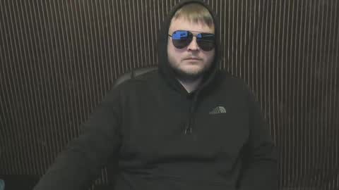 Alex online show from February 3, 6:35 pm