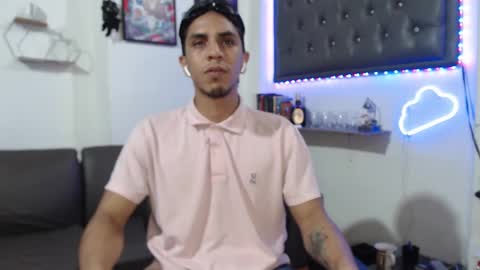 simon dice online show from February 23, 4:33 am