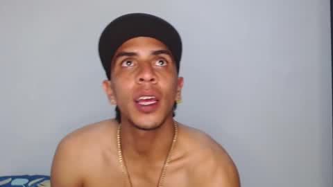 simon dice online show from November 4, 12:01 am