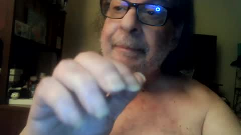 moodyblue550 online show from June 27, 7:22 am