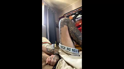 moorz69 online show from May 10, 5:47 pm
