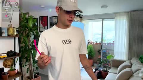   online show from February 21, 9:27 pm