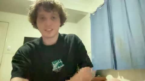 Snapshot of mosterr325 chatting on March 9, 9:46 am mosterr325 online show from March 9, 9:46 am