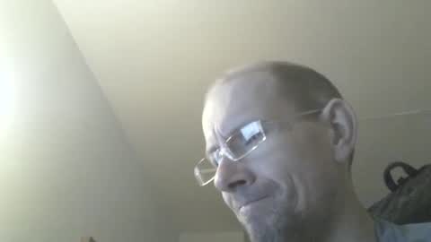 Snapshot of moviem1978 chatting on December 22, 8:16 am Frederik online show from December 22, 8:16 am