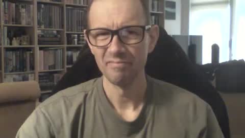 Snapshot of moviem1978 chatting on December 27, 9:50 am Frederik online show from December 27, 9:50 am