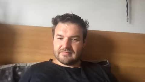 mr834565 online show from June 6, 9:37 am