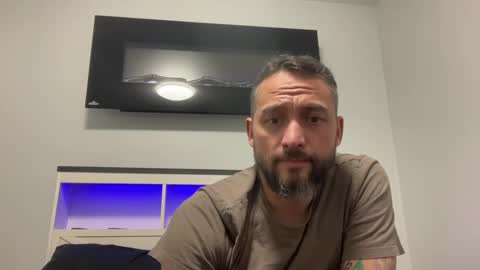 mr_halfling online show from December 19, 6:23 am