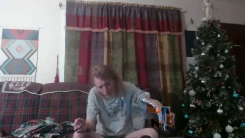 Snapshot of mr_happy12 chatting on January 2, 12:34 am mr_happy12 online show from January 2, 12:34 am