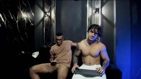 mr_maximo online show from September 12, 5:18 am