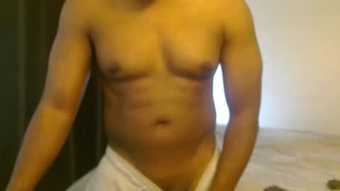 mr_nobody_100 online show from May 15, 3:09 pm