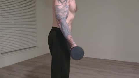 IwantU2WatchME online show from March 13, 8:00 am