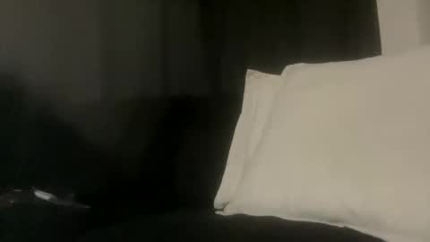 Snapshot of mrgray11xxx chatting on March 1, 4:33 pm mrgray11xxx aussie online show from March 1, 4:33 pm