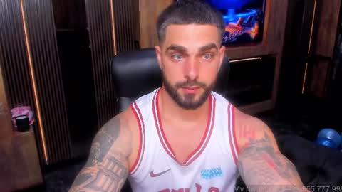 mrkarlhot99 online show from July 3, 7:29 pm