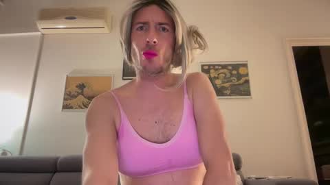 TaleOfLaura online show from December 22, 3:47 am