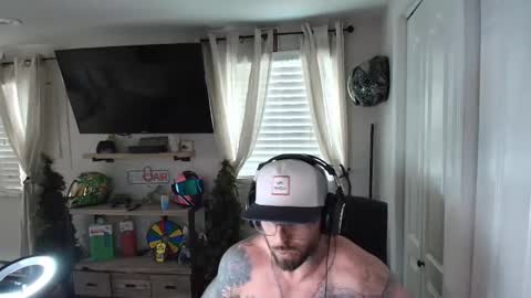 mrstr33tfr33k online show from January 21, 7:28 pm