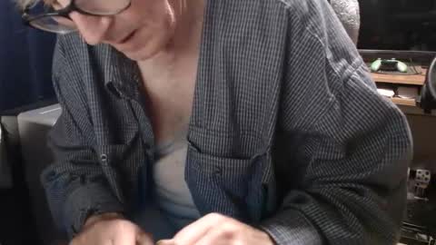 mulldoon1950 online show from December 5, 12:56 pm