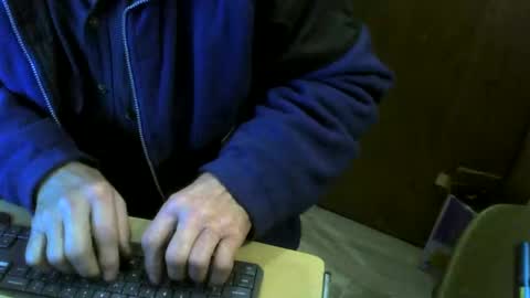 muller520 online show from December 10, 3:33 pm