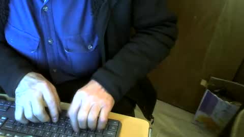 muller520 online show from December 9, 12:31 pm