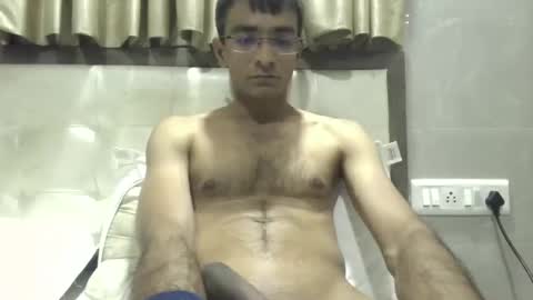 Snapshot of mumbaimonster8inch chatting on January 11, 4:38 am rajesh engineer online show from January 11, 4:38 am