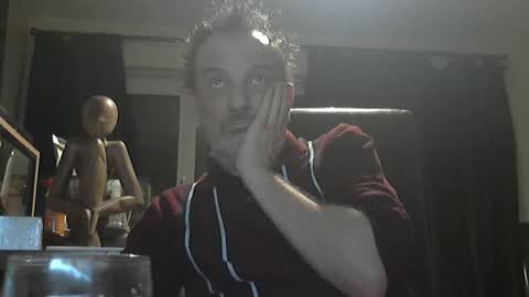 munch10 online show from March 8, 10:02 pm