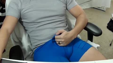 Snapshot of musclecockjack chatting on January 14, 3:26 pm Jack online show from January 14, 3:26 pm
