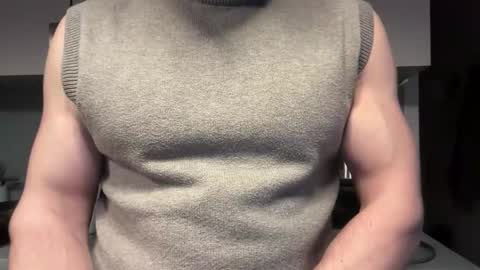 musclehair3 online show from March 9, 8:25 pm