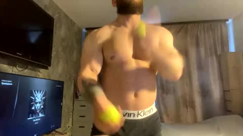 muscularjuggler online show from February 17, 3:27 am