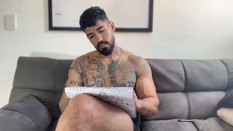 Myke esthetic online show from December 7, 7:43 pm