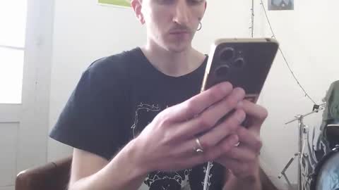 myngus online show from September 28, 6:39 pm