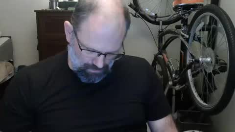 Tony online show from December 6, 6:15 am