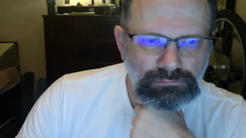 Tony online show from December 8, 6:43 am