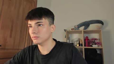 Evan Brown online show from November 20, 11:42 am