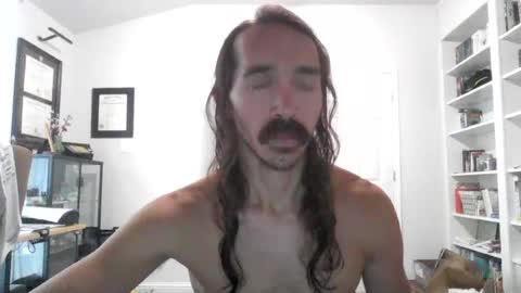 mythrowawayatx online show from July 11, 5:26 pm