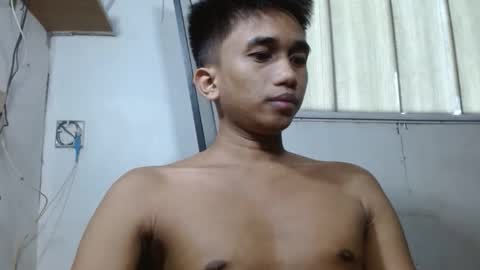 nachos072800 online show from April 4, 11:24 pm