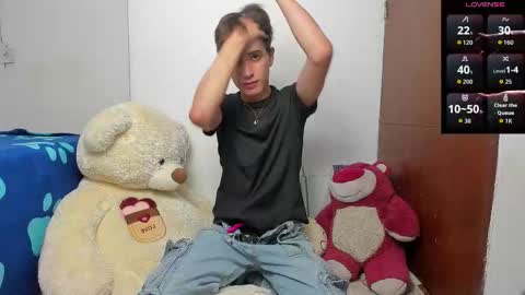  N A I M T H E  K I N G  online show from February 23, 8:43 pm