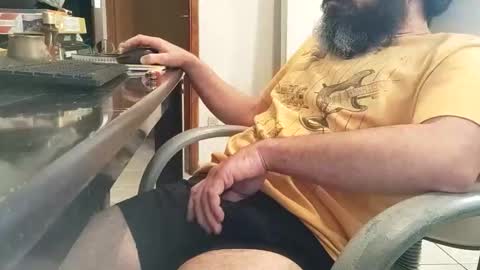 Snapshot of naked_writer chatting on October 21, 8:23 pm naked_writer online show from October 21, 8:23 pm